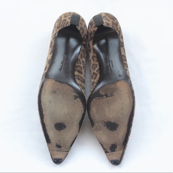 📌Sold📌Ferragamo leopard print heels - Picture 8 of 8